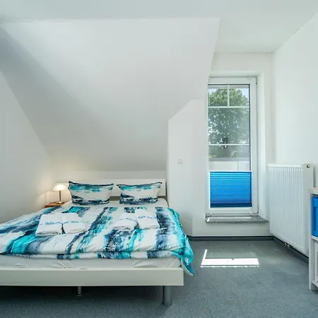 Ferienhaus Stella Olivia * Lobbe